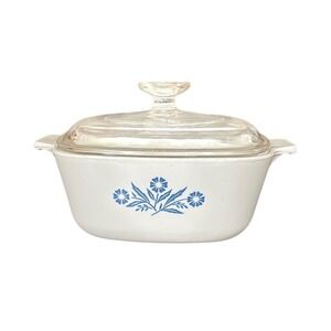 Vintage Corning Ware Blue Cornflower 1.5 Quart Casserole Dish with Lid P-1 1/2-B